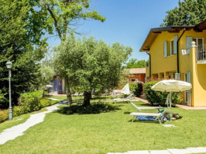 Attractive residence on Lake Garda